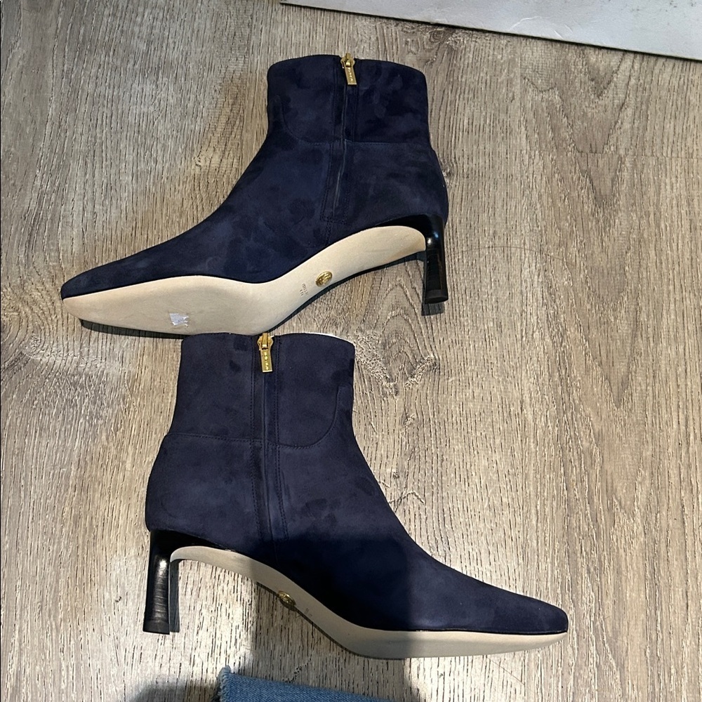 Veronica Beard Kelby Eclipse Blue Ankle Bootie NWT - Picture 3 of 7